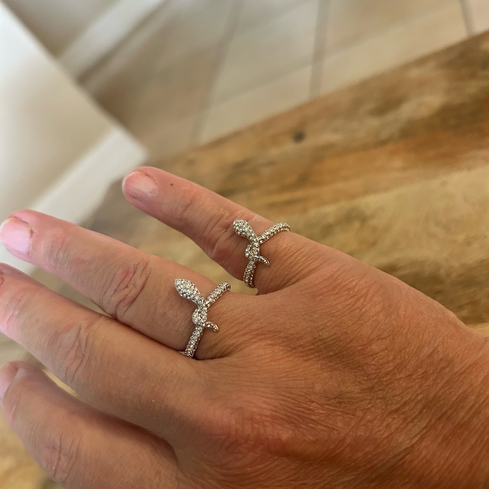 Swarovski Leslie snake Design ring